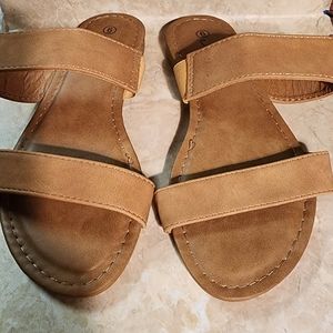 Lynx Sandals Size 6 New